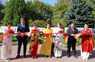 Exhibition honors President Ho Chi Minh as founder of Vietnam - Russia friendship